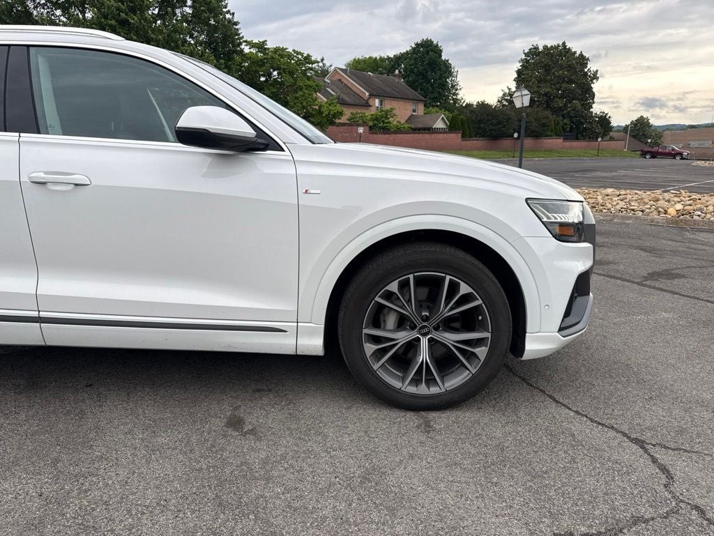 2023 Audi Q8 55 Premium Plus quattro
