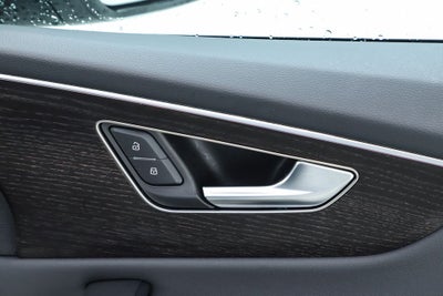 2023 Audi Q8 55 Premium Plus quattro