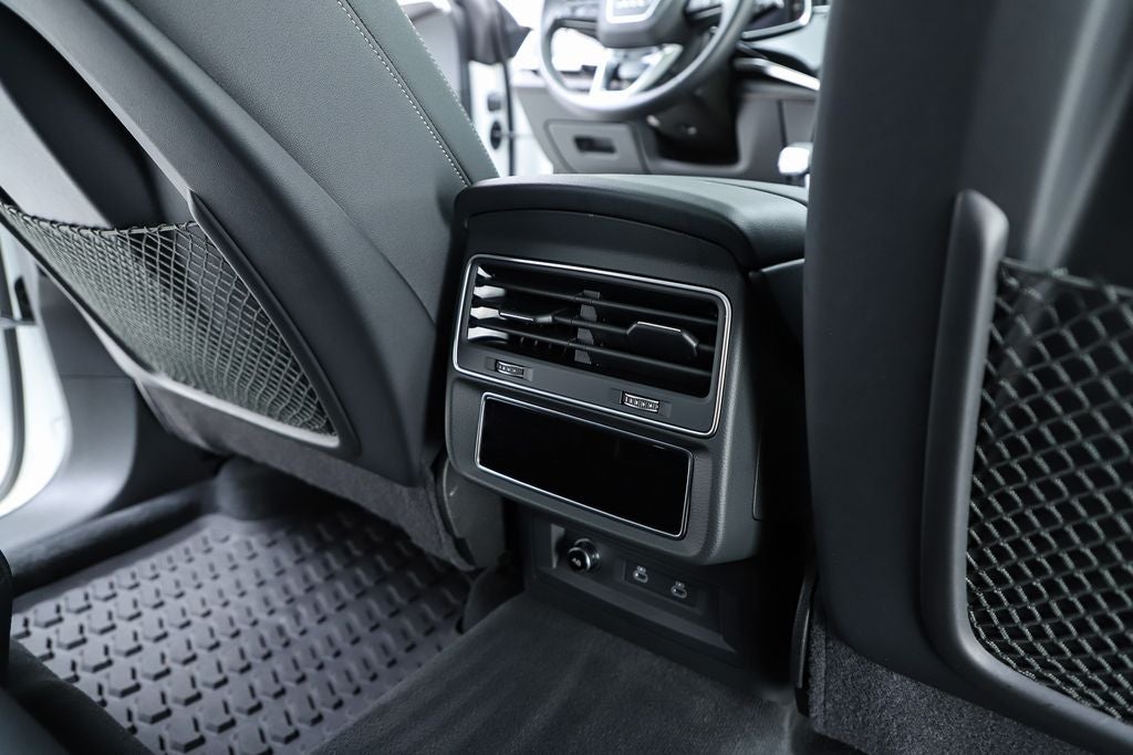 2023 Audi Q8 55 Premium Plus quattro