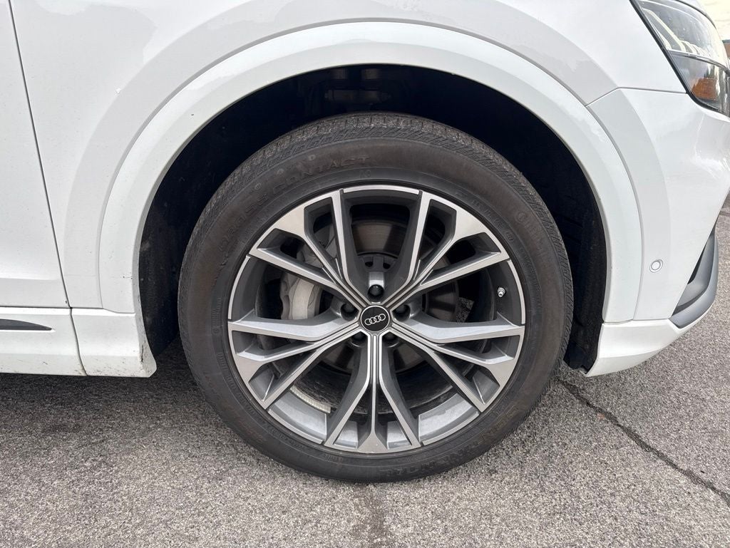2023 Audi Q8 55 Premium Plus quattro