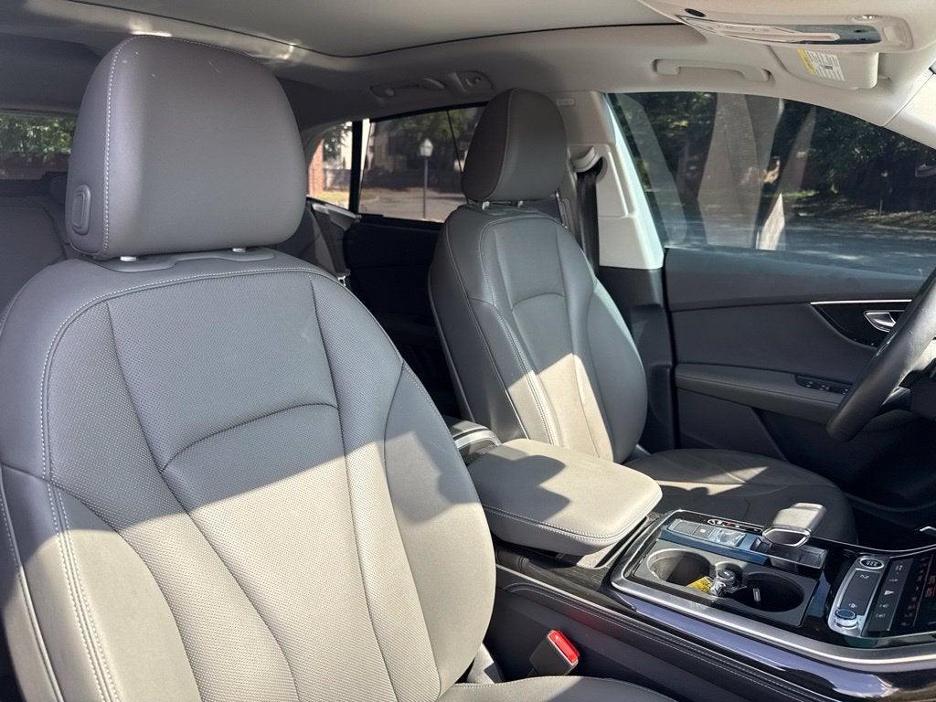 2025 Audi Q8 55 Premium Plus quattro