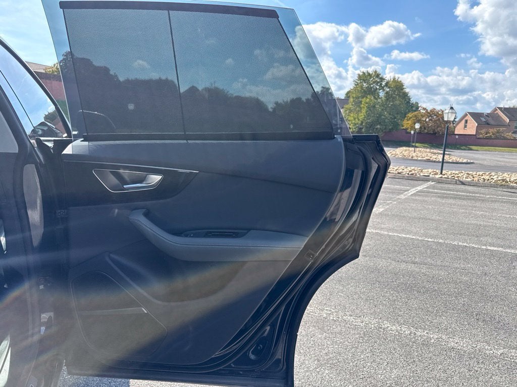 2025 Audi Q8 55 Premium Plus quattro