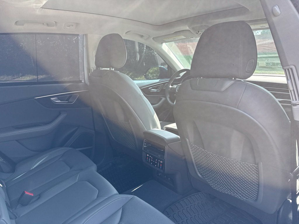 2025 Audi Q8 55 Premium Plus quattro
