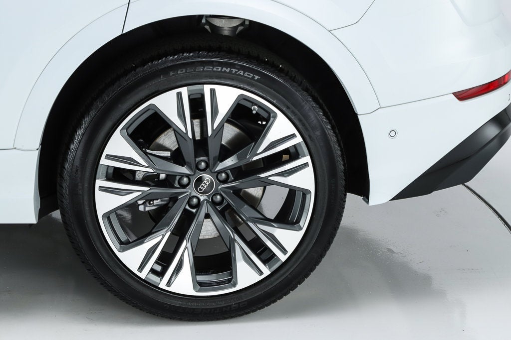 2026 Audi Q8 55 Premium Plus quattro