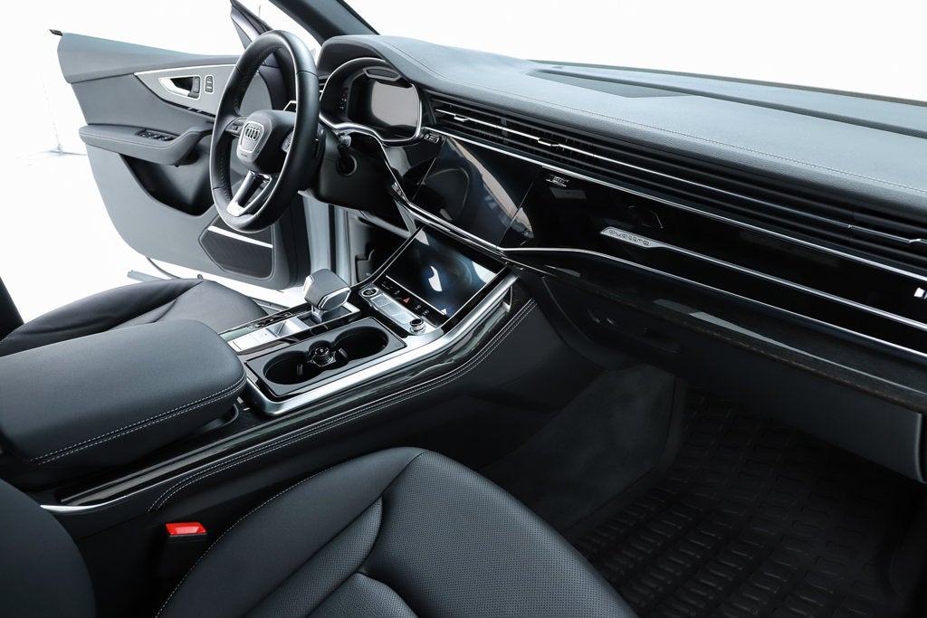 2026 Audi Q8 55 Premium Plus quattro