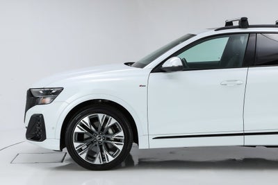 2026 Audi Q8 55 Premium Plus quattro