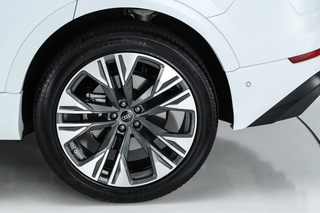 2026 Audi Q8 55 Premium Plus quattro