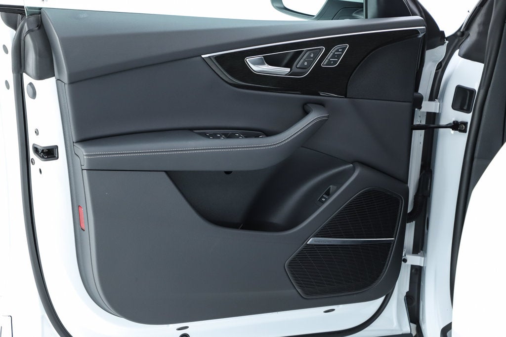 2026 Audi Q8 55 Premium Plus quattro