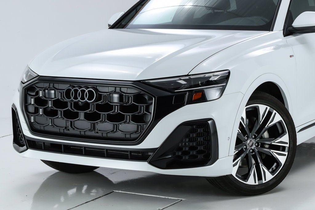 2026 Audi Q8 55 Premium Plus quattro