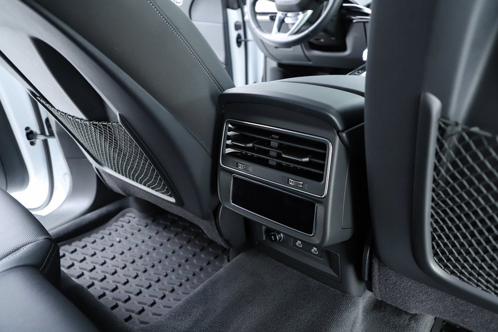 2026 Audi Q8 55 Premium Plus quattro