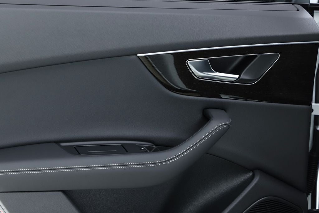 2026 Audi Q8 55 Premium Plus quattro
