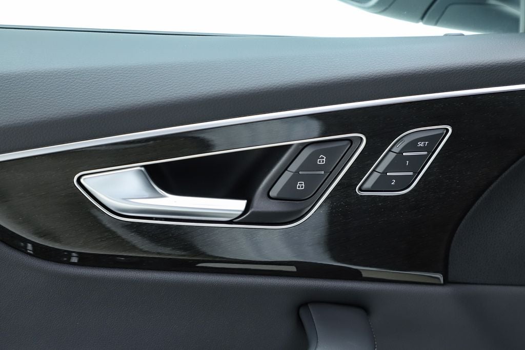 2026 Audi Q8 55 Premium Plus quattro