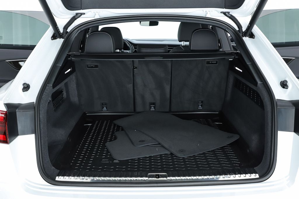 2026 Audi Q8 55 Premium Plus quattro