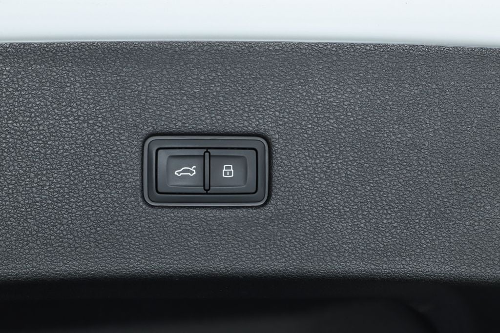 2026 Audi Q8 55 Premium Plus quattro