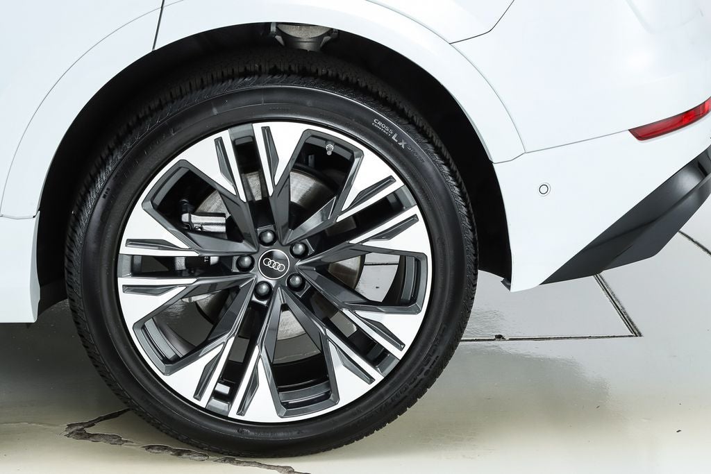 2026 Audi Q8 55 Premium Plus quattro