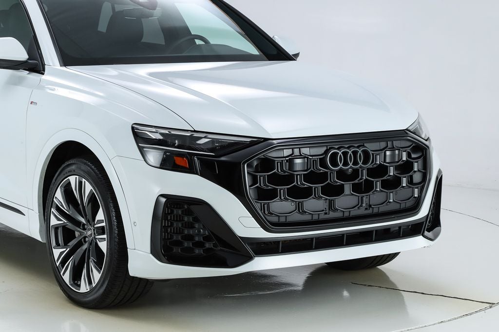 2026 Audi Q8 55 Premium Plus quattro