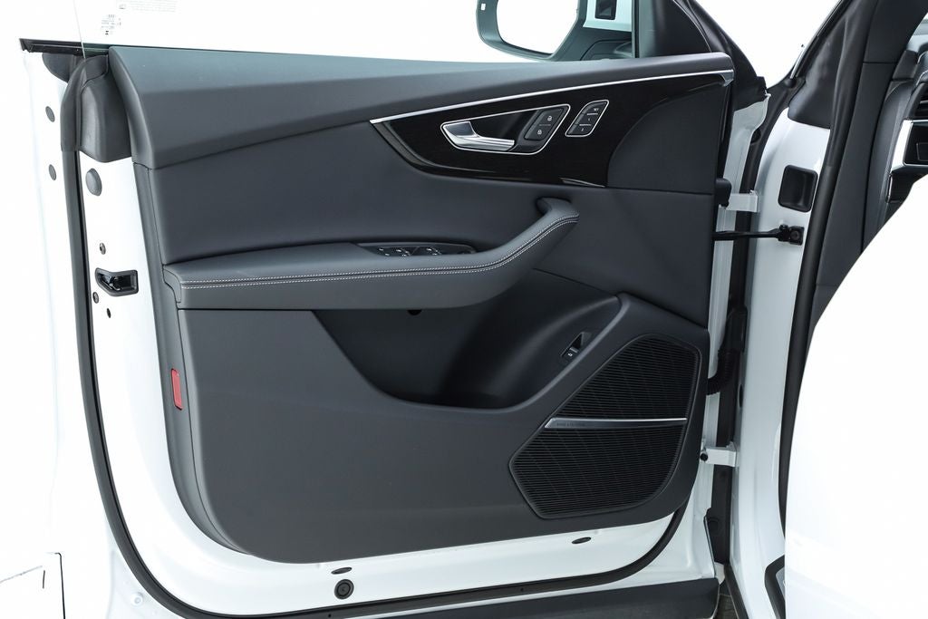 2026 Audi Q8 55 Premium Plus quattro