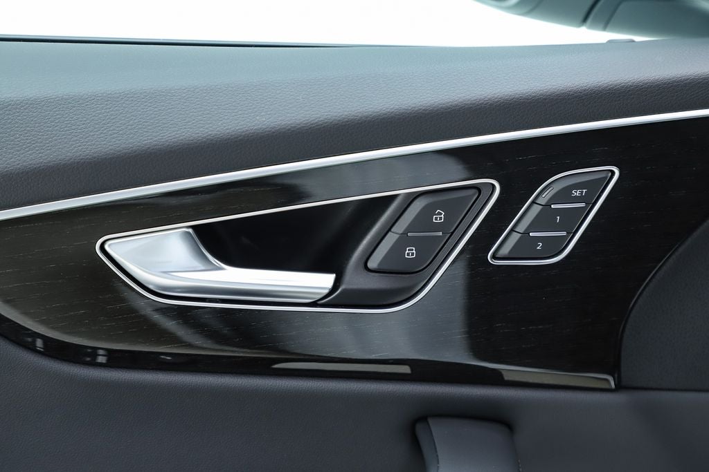 2026 Audi Q8 55 Premium Plus quattro