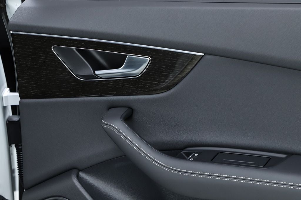 2026 Audi Q8 55 Premium Plus quattro