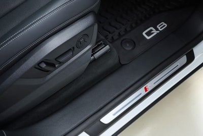 2026 Audi Q8 55 Premium Plus quattro