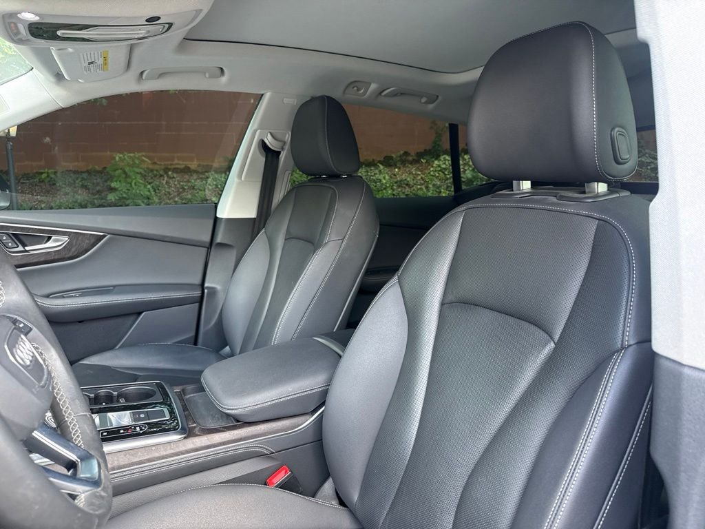 2023 Audi Q8 55 Premium Plus quattro