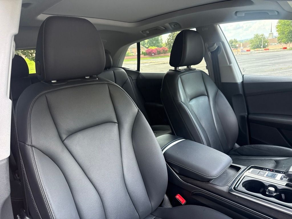 2023 Audi Q8 55 Premium Plus quattro