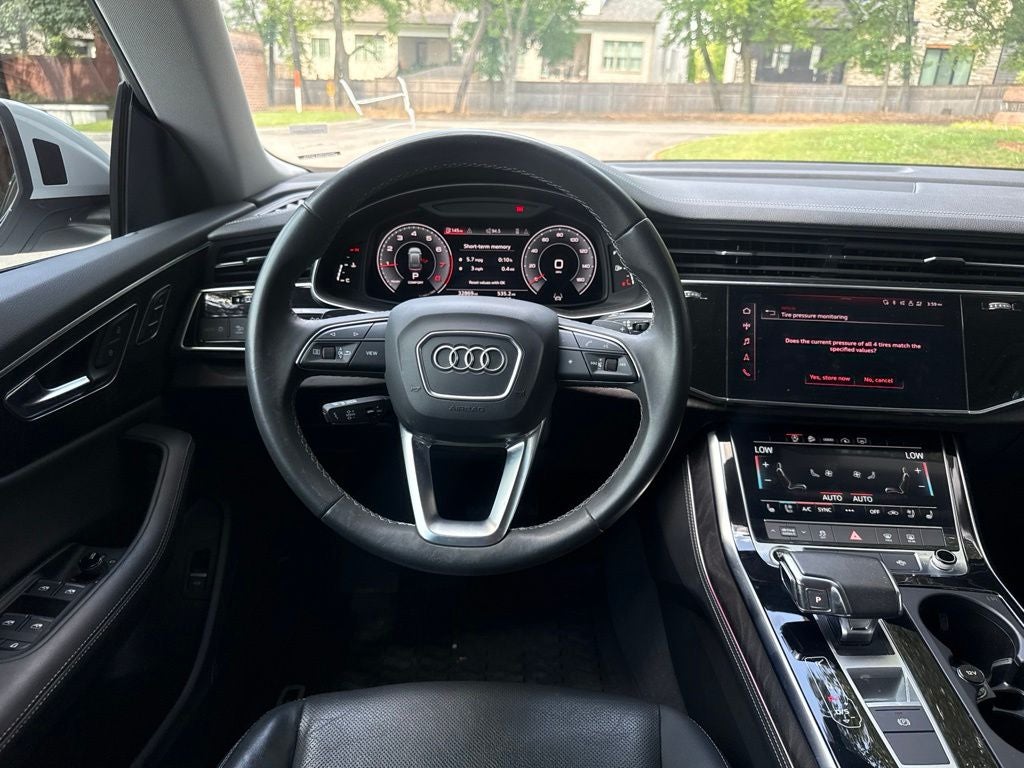2023 Audi Q8 55 Premium Plus quattro