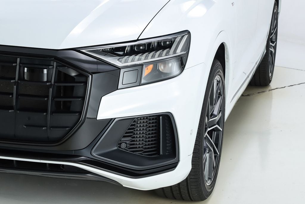 2023 Audi Q8 55 Premium Plus quattro