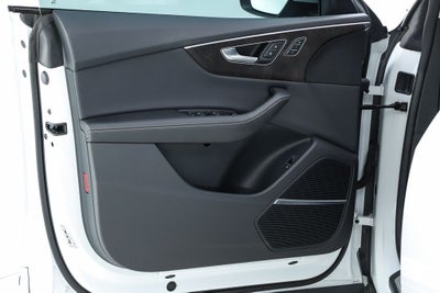 2023 Audi Q8 55 Premium Plus quattro