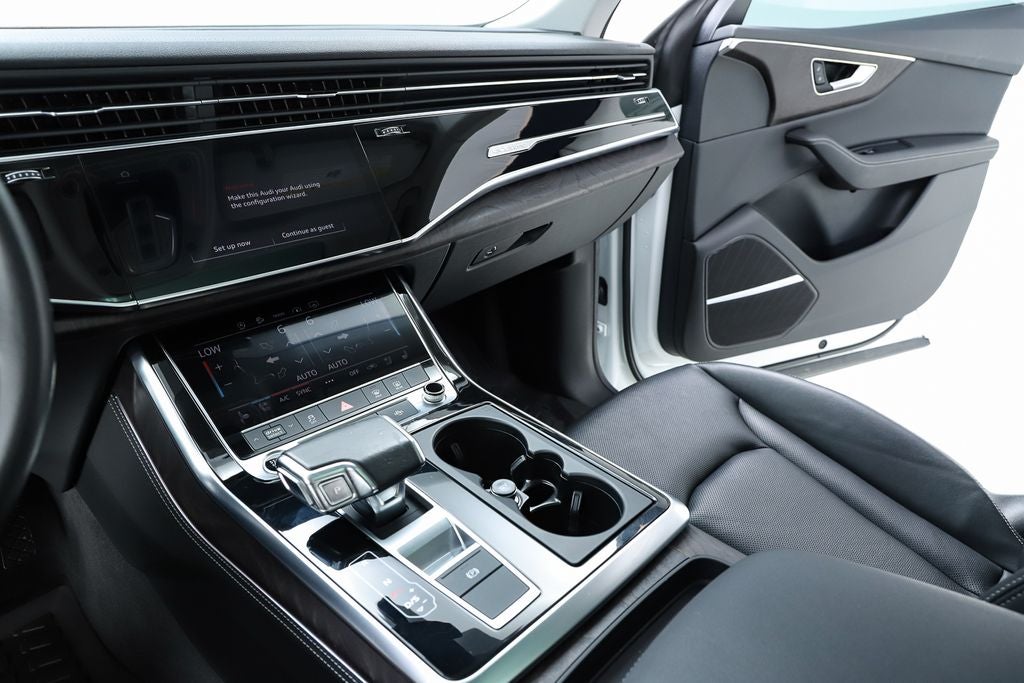 2023 Audi Q8 55 Premium Plus quattro