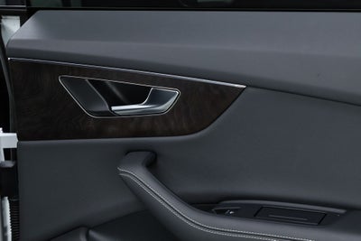 2023 Audi Q8 55 Premium Plus quattro