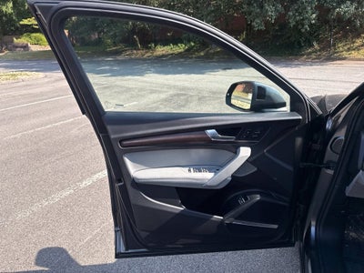 2024 Audi Q5 e 55 Prestige S Line