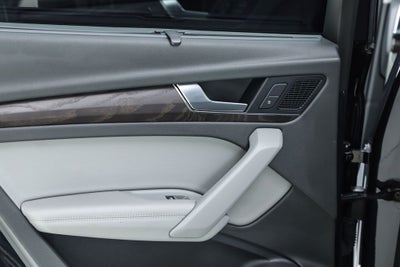 2020 Audi Q5 e 55 Prestige quattro