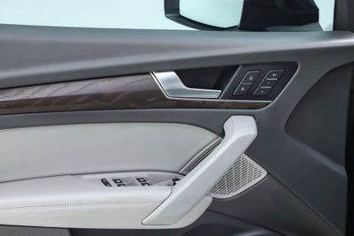 2020 Audi Q5 e 55 Prestige quattro