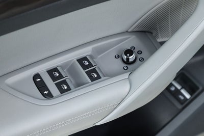 2020 Audi Q5 e 55 Prestige quattro