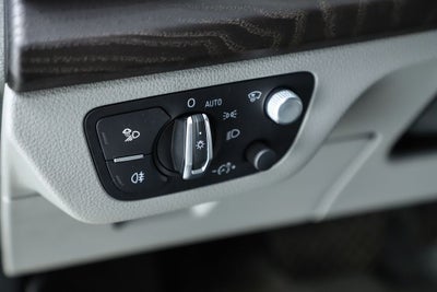 2020 Audi Q5 e 55 Prestige quattro