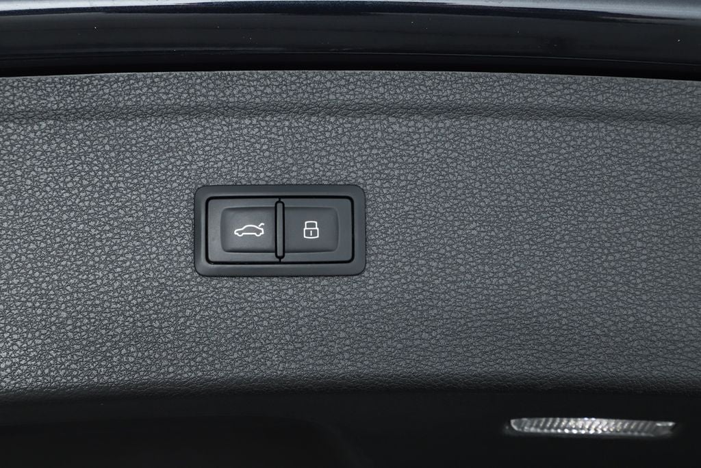 2020 Audi Q5 e 55 Prestige quattro