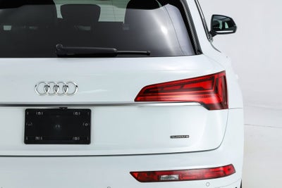 2023 Audi Q5 45 S line Prestige quattro
