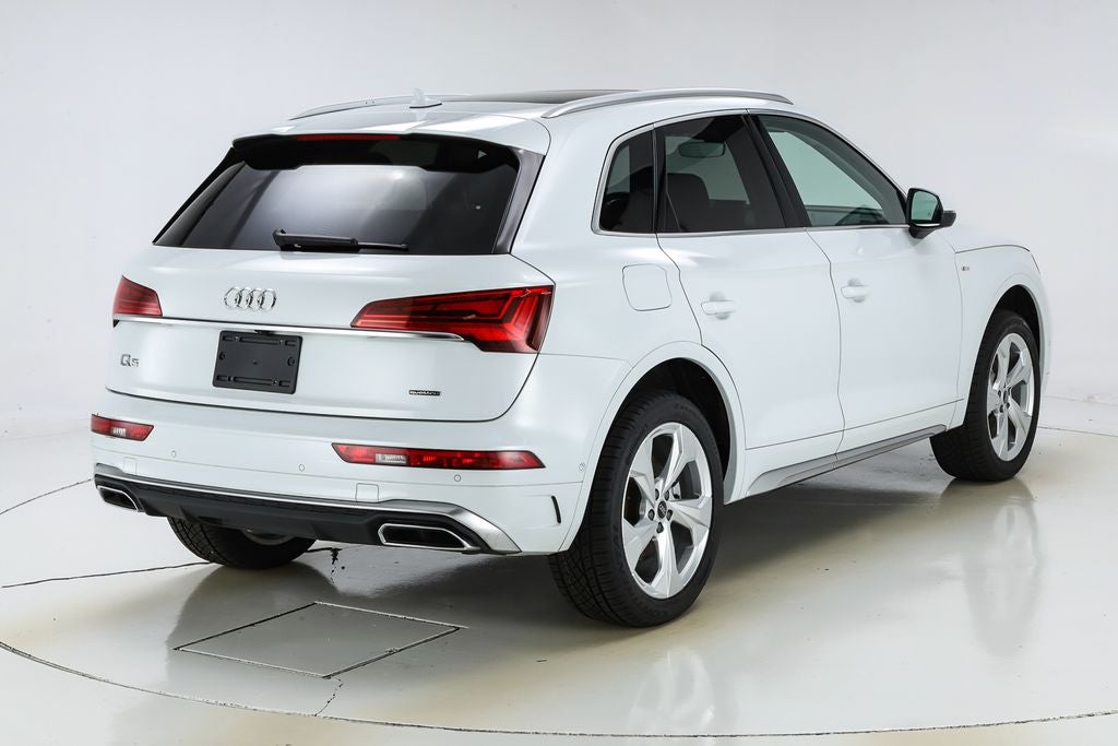 2023 Audi Q5 45 S line Prestige quattro
