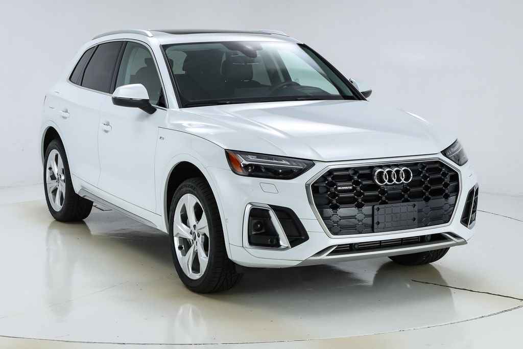 2023 Audi Q5 45 S line Prestige quattro