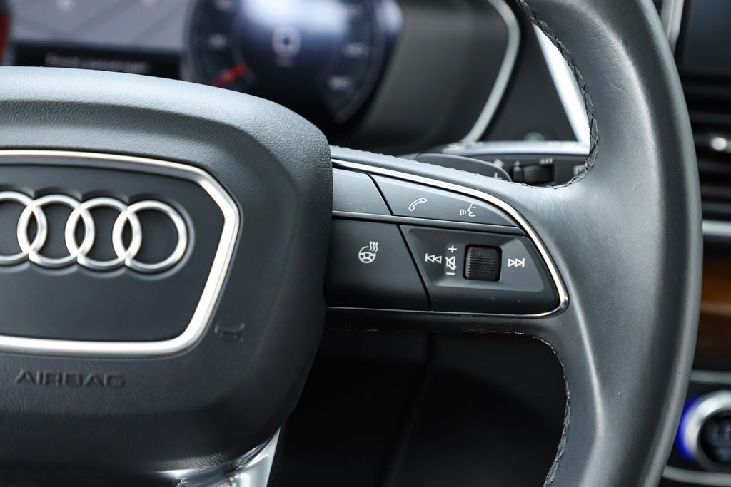 2023 Audi Q5 45 S line Prestige quattro