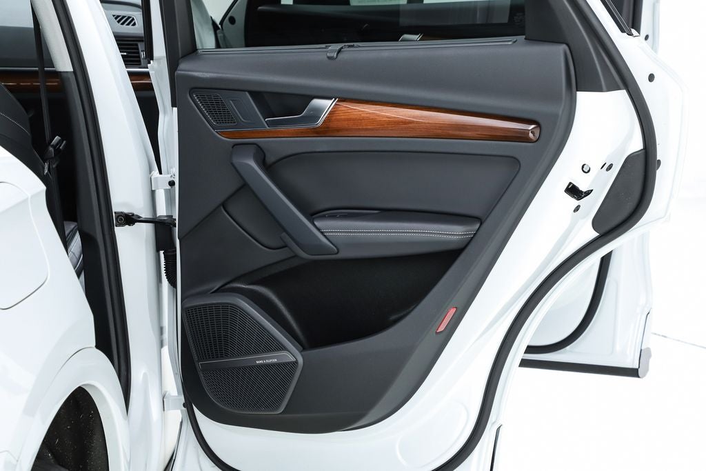 2023 Audi Q5 45 S line Prestige quattro