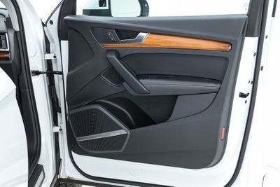 2023 Audi Q5 45 S line Prestige quattro