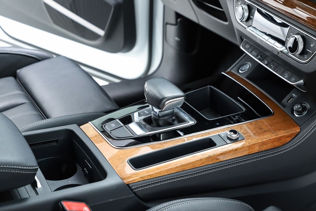 2023 Audi Q5 45 S line Prestige quattro