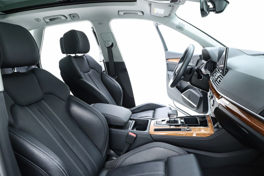 2023 Audi Q5 45 S line Prestige quattro