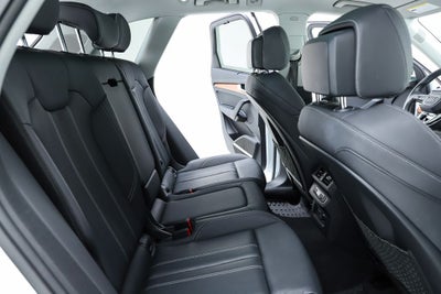 2023 Audi Q5 45 S line Prestige quattro