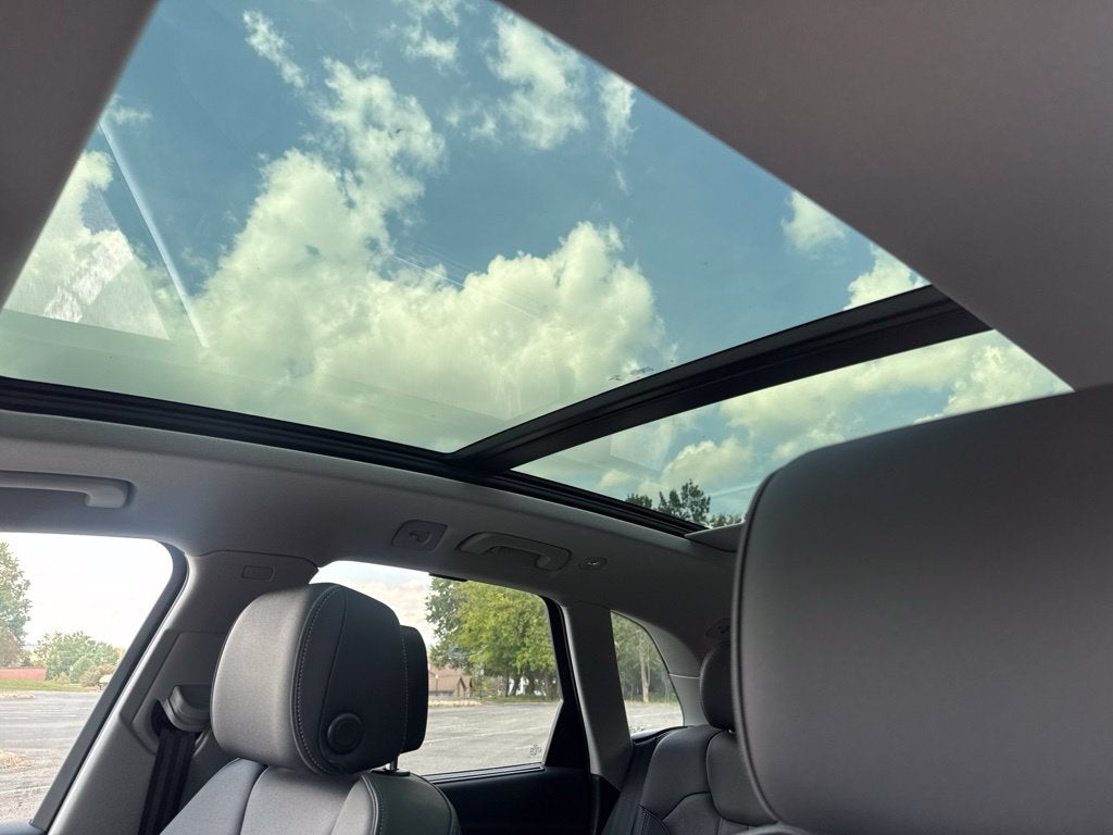 2023 Audi Q5 45 S line Prestige quattro