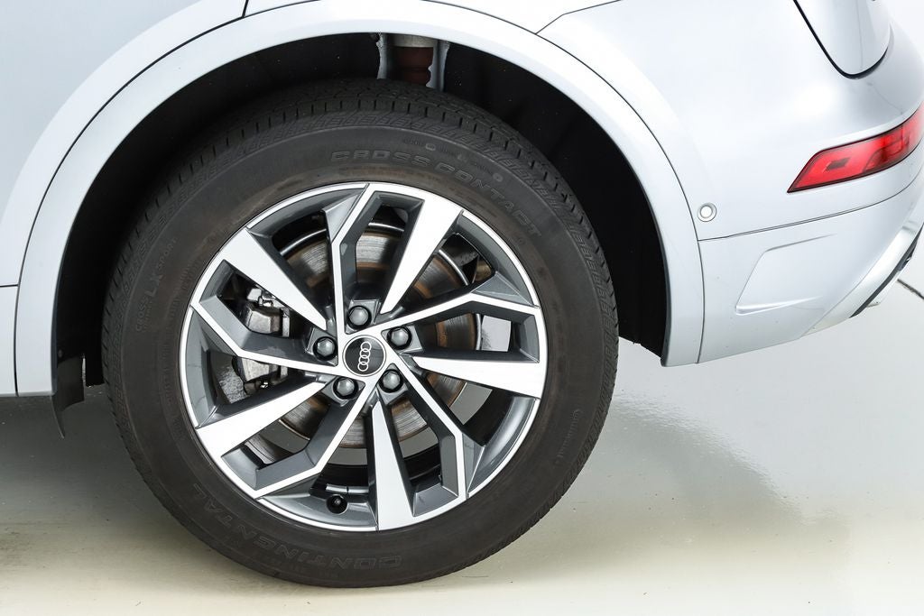 2023 Audi Q5 45 S line Prestige quattro