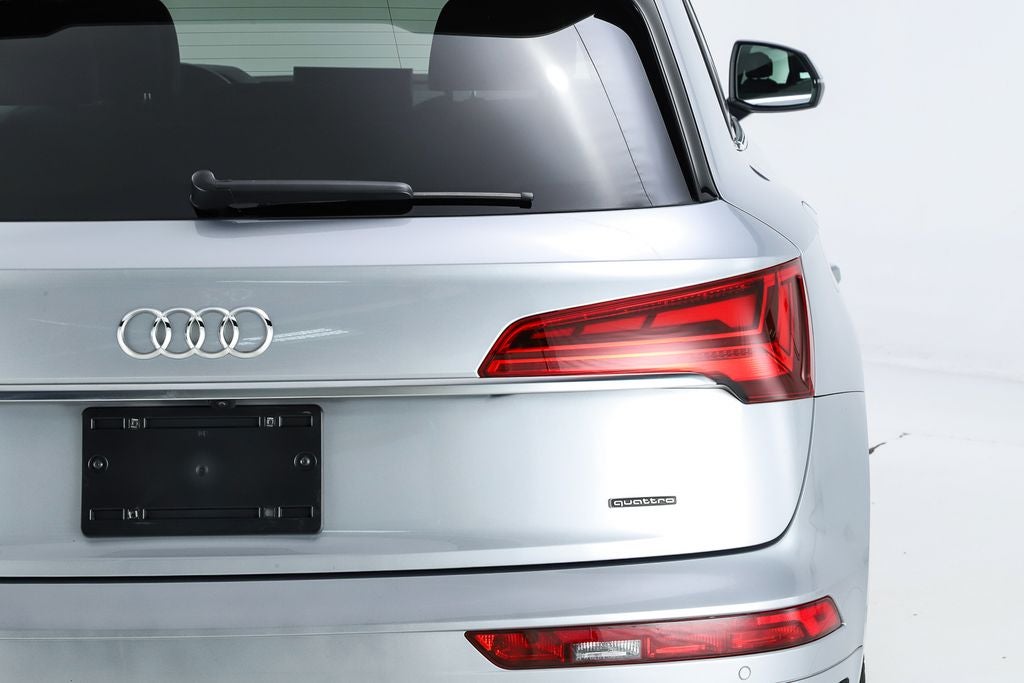 2023 Audi Q5 45 S line Prestige quattro