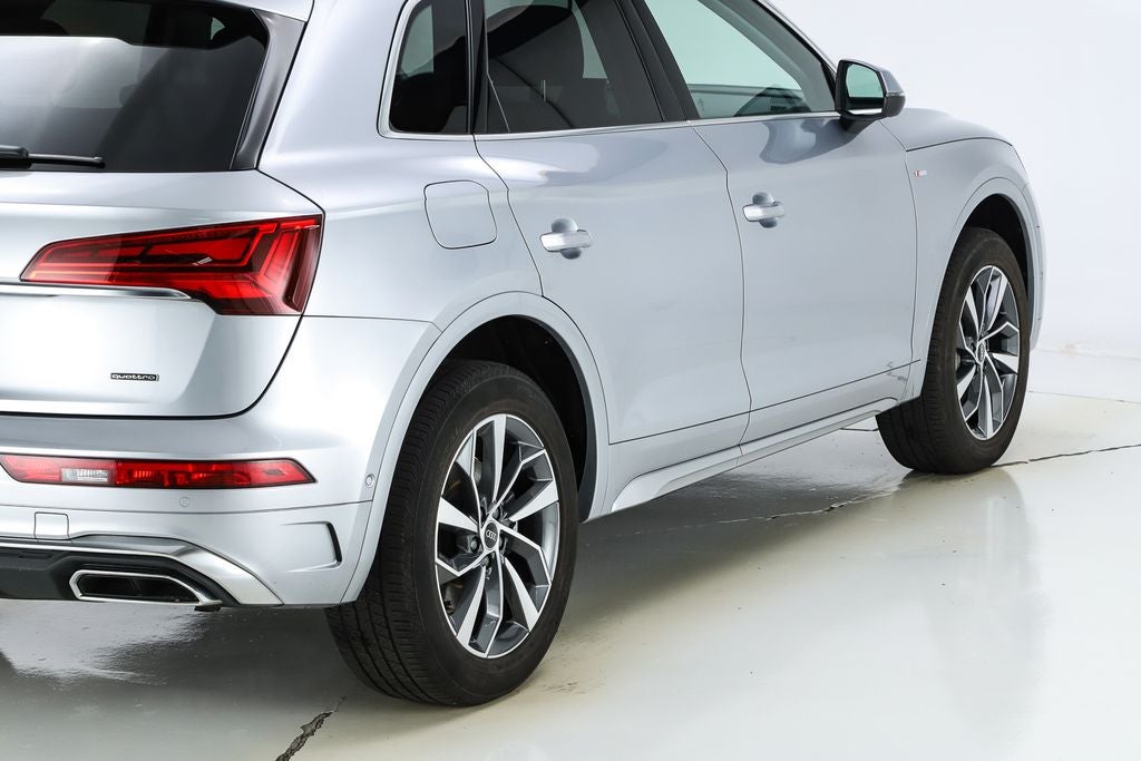 2023 Audi Q5 45 S line Prestige quattro